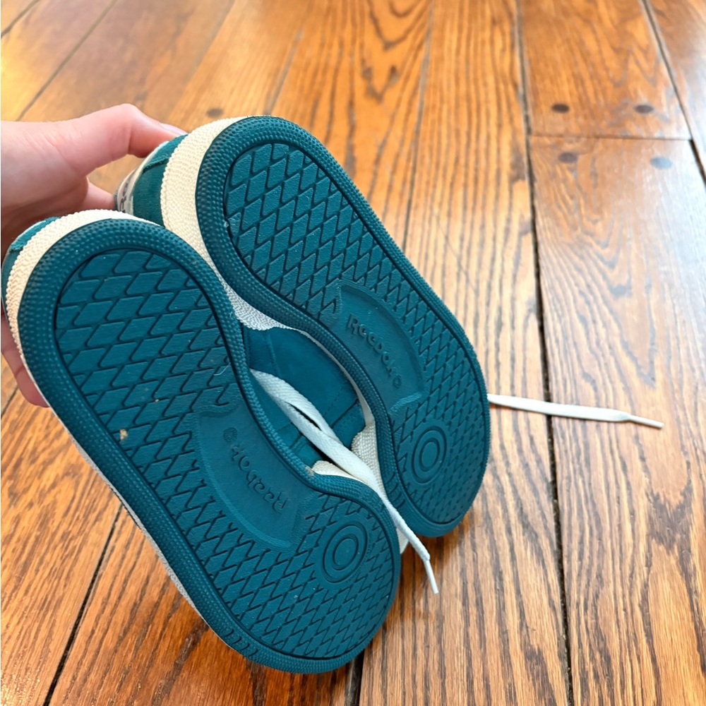 Reebok WOMEN'S CLUB C 85 SHOES
Retro Teal/Chalk - Picture 3 of 6